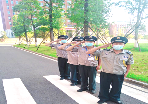 湖南保安服務,墻外高空清洗服務,湖南保利天創(chuàng)物業(yè)發(fā)展有限公司