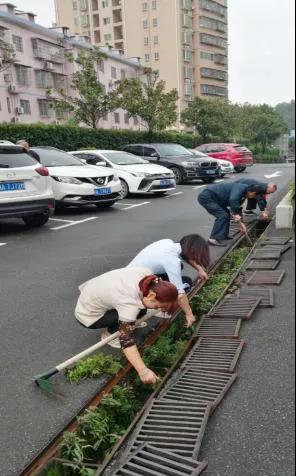 湖南保安服務,墻外高空清洗服務,湖南保利天創物業發展有限公司