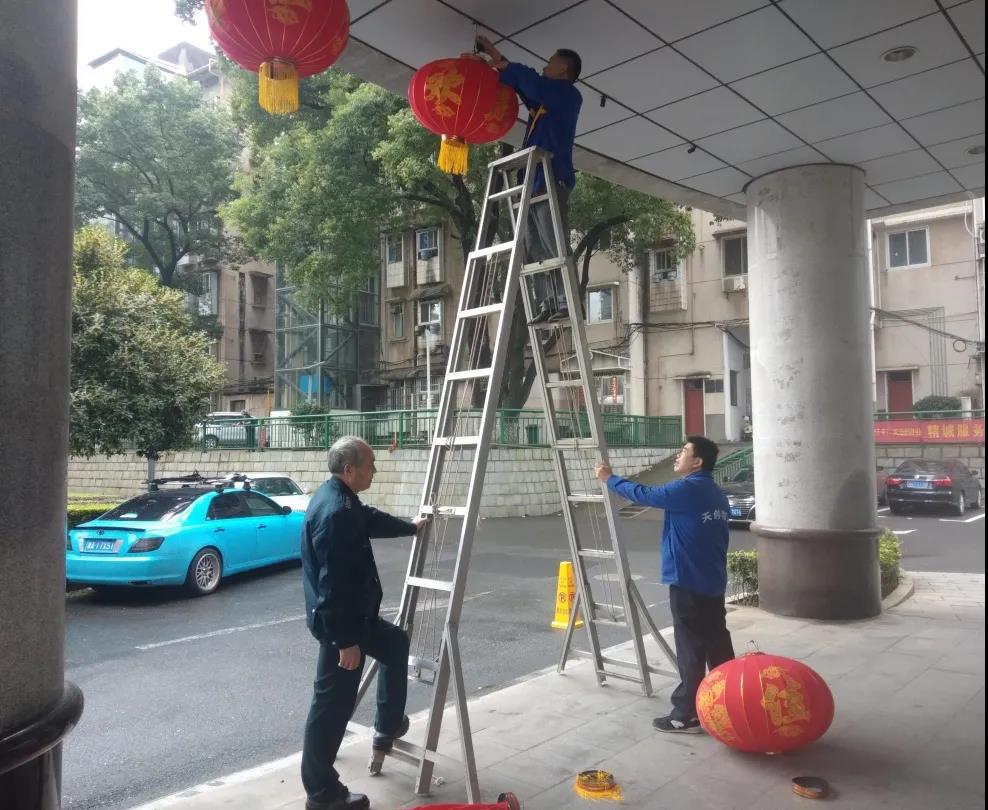 湖南保安服務,墻外高空清洗服務,湖南保利天創物業發展有限公司
