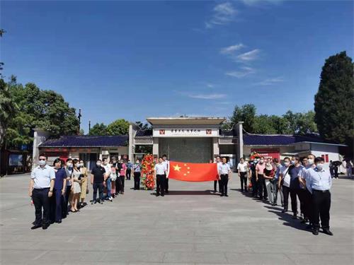 湖南保安服務,墻外高空清洗服務,湖南保利天創(chuàng)物業(yè)發(fā)展有限公司