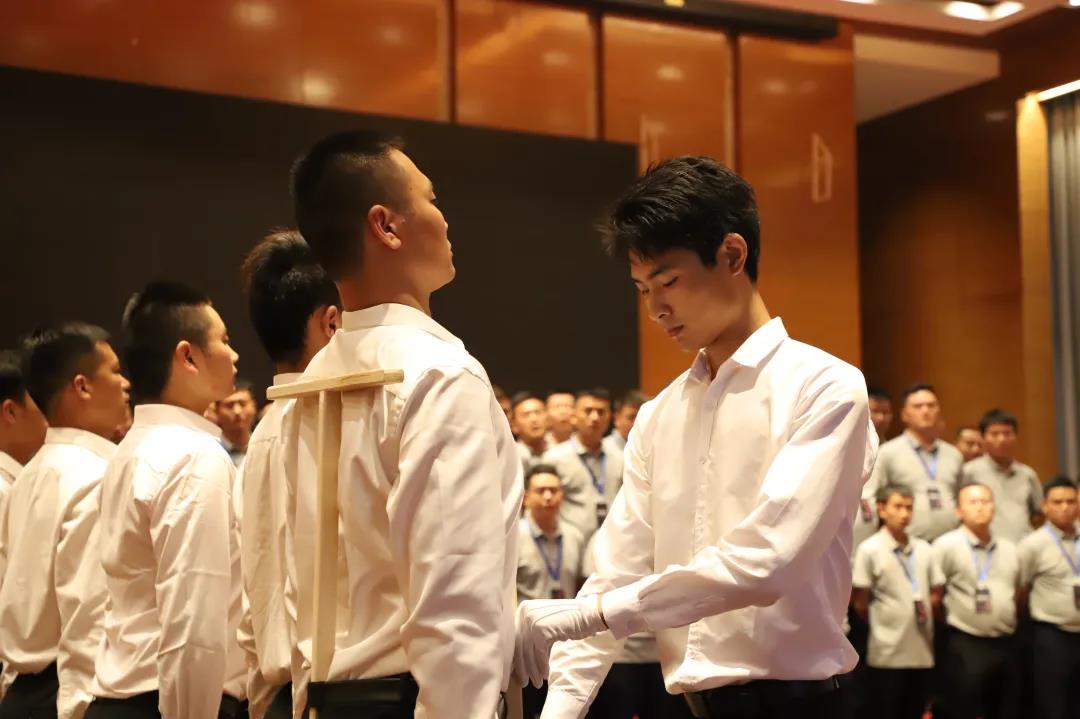 湖南保安服務,墻外高空清洗服務,湖南保利天創物業發展有限公司