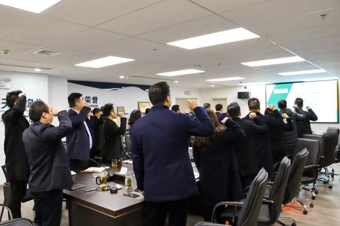 湖南保安服務,墻外高空清洗服務,湖南保利天創物業發展有限公司