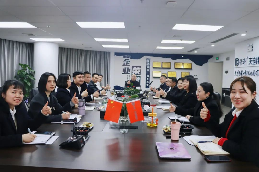 湖南保安服務,墻外高空清洗服務,湖南保利天創物業發展有限公司